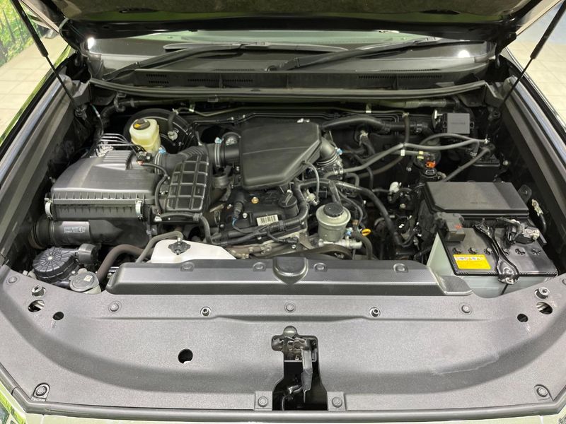 2020 Toyota Land Cruiser Prado CBA-TRJ150W (UW-6aa4c4e59e5a0)[4]
