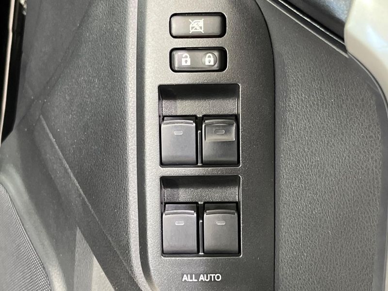 2020 Toyota Land Cruiser Prado CBA-TRJ150W (UW-6aa4c4e59e5a0)[12]
