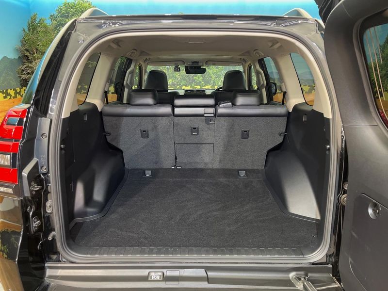 2023 Toyota Land Cruiser Prado 3BA-TRJ150W (UW-6aa4c4ea9159f)[7]