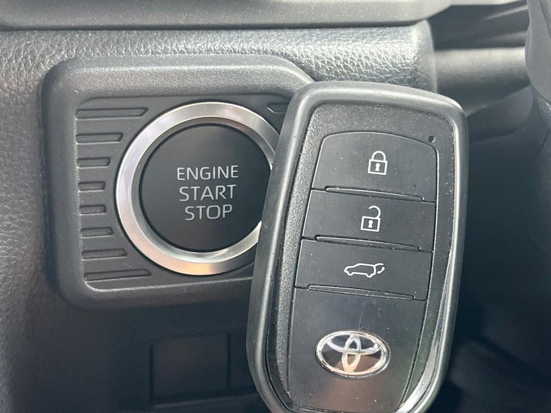 2025 Toyota Land Cruiser 250 3BA-TRJ250W (UW-6aa4c4f0ce7e7)[16]