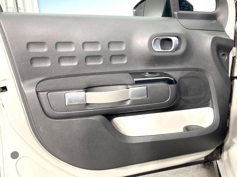2017 Citroen C3 ABA-B6HN01 (UW-6aa4c4fd86750)[11]