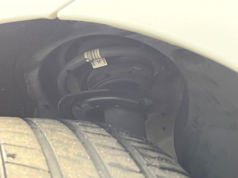 2015 BMW 2 Series DBA-2D15 (UW-6aa4c50f6d41c)[29]