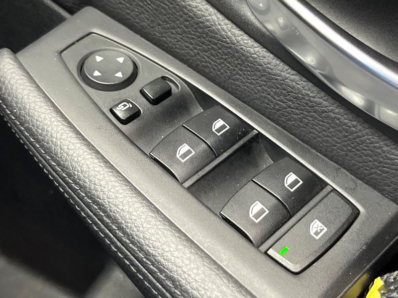 2015 BMW 2 Series DBA-2D15 (UW-6aa4c50f6d41c)[4]