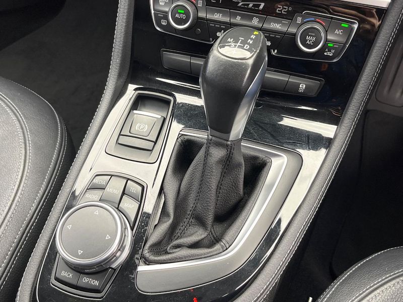 2015 BMW 2 Series DBA-2D15 (UW-6aa4c50f6d41c)[20]