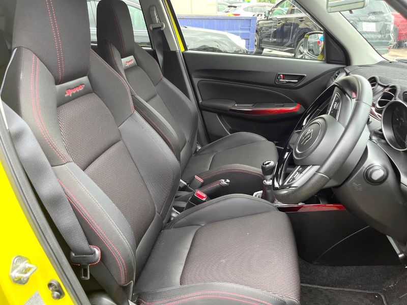 2020 Suzuki Swift Sport 4BA-ZC33S (UW-6aa4c52f23120)[4]