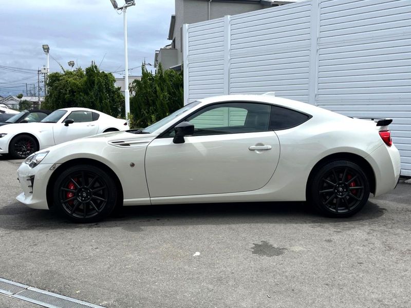 2018 Toyota 86 DBA-ZN6 (UW-6aa4c537b5da9)[16]