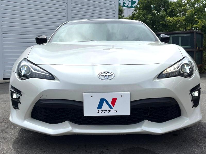 2018 Toyota 86 DBA-ZN6 (UW-6aa4c537b5da9)[12]