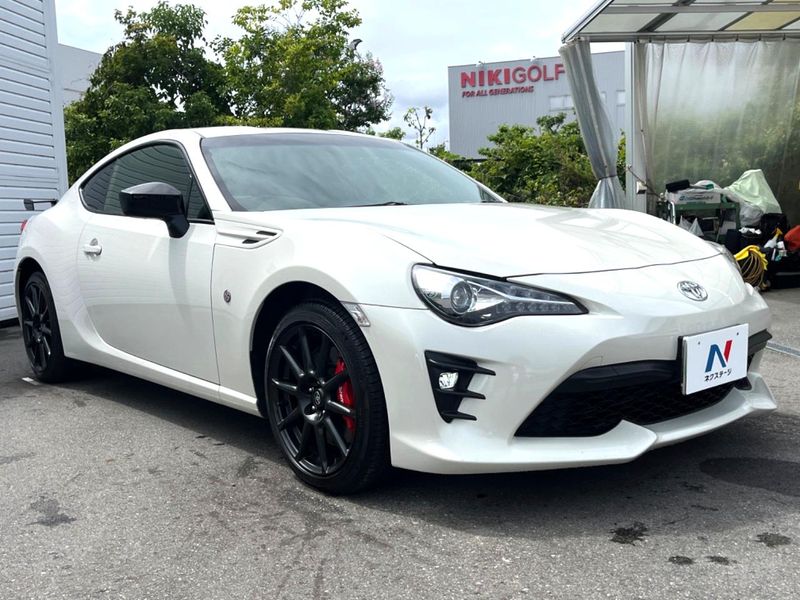 2018 Toyota 86 DBA-ZN6 (UW-6aa4c537b5da9)[11]