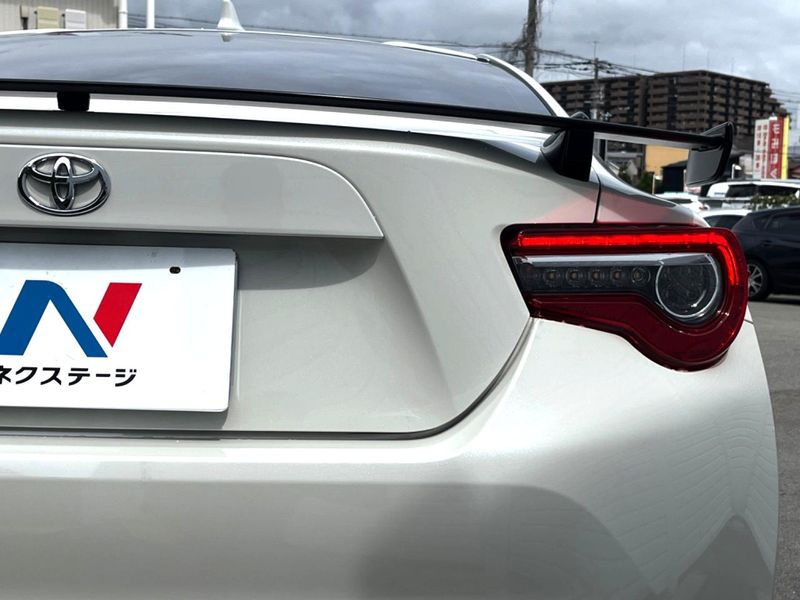 2018 Toyota 86 DBA-ZN6 (UW-6aa4c537b5da9)[20]