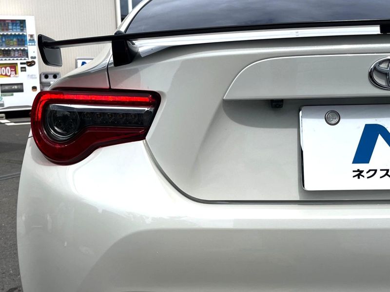 2018 Toyota 86 DBA-ZN6 (UW-6aa4c537b5da9)[21]