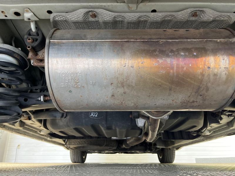 2009 Toyota Noah DBA-ZRR70W (UW-6aa4c53baecb7)[9]