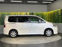 2009 Toyota Noah DBA-ZRR70W (UW-6aa4c53baecb7)[23]
