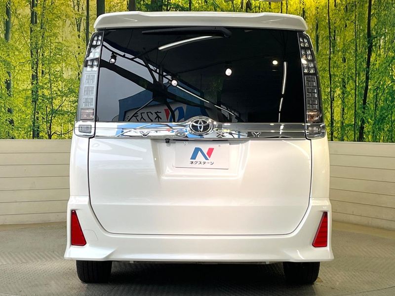2015 Toyota Voxy DBA-ZRR80W (UW-6aa4c53f52a69)[26]