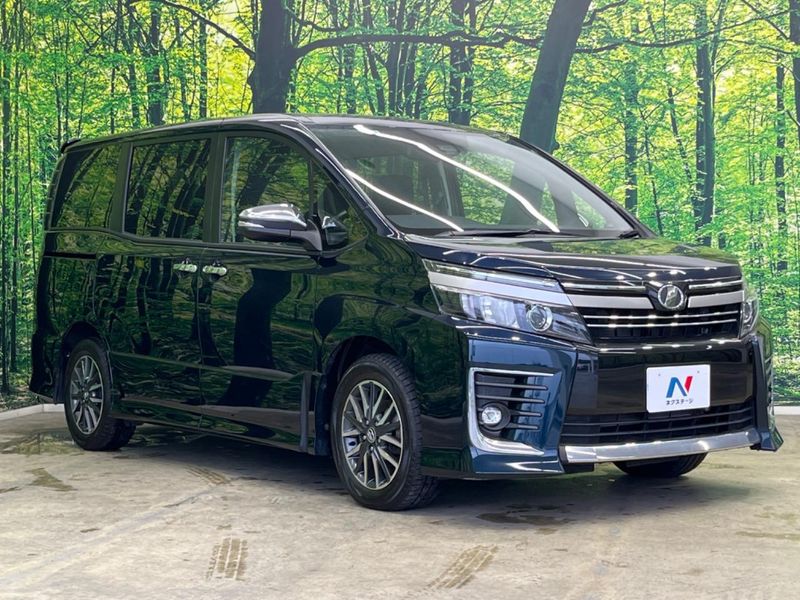 2016 Toyota Voxy DBA-ZRR80W (UW-6aa4c541d58fe)[26]