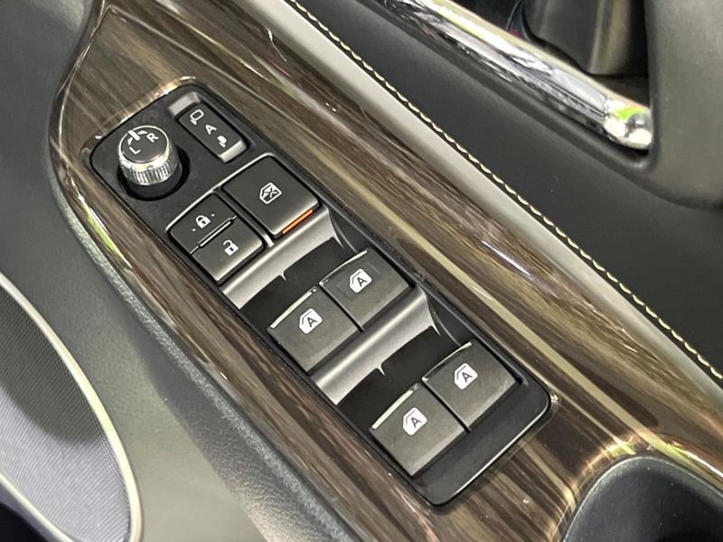 2016 Toyota Harrier DBA-ZSU60W (UW-6aa4c5510515b)[8]