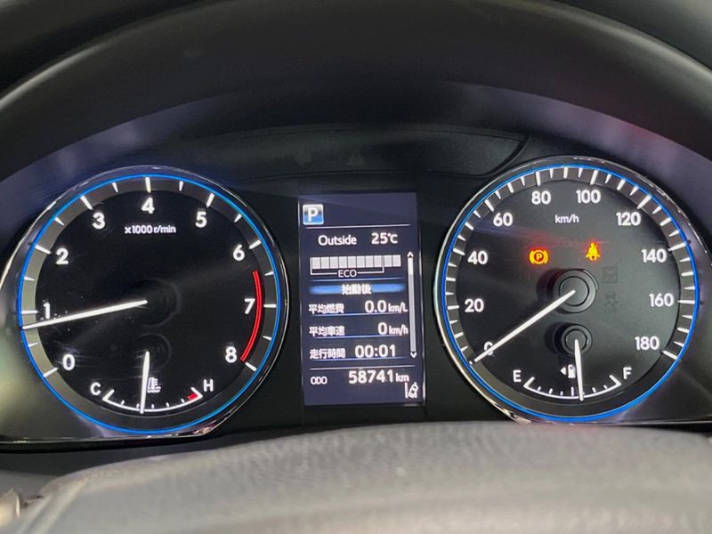 2017 Toyota Harrier DBA-ZSU60W (UW-6aa4c552e60c6)[2]