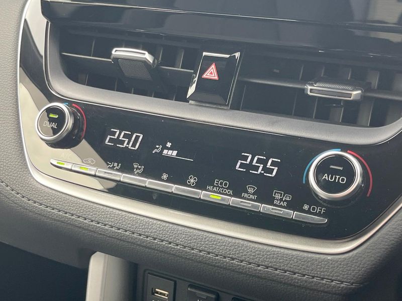 2023 Toyota Corolla Cross 6AA-ZVG11 (UW-6aa4c55677c82)[25]