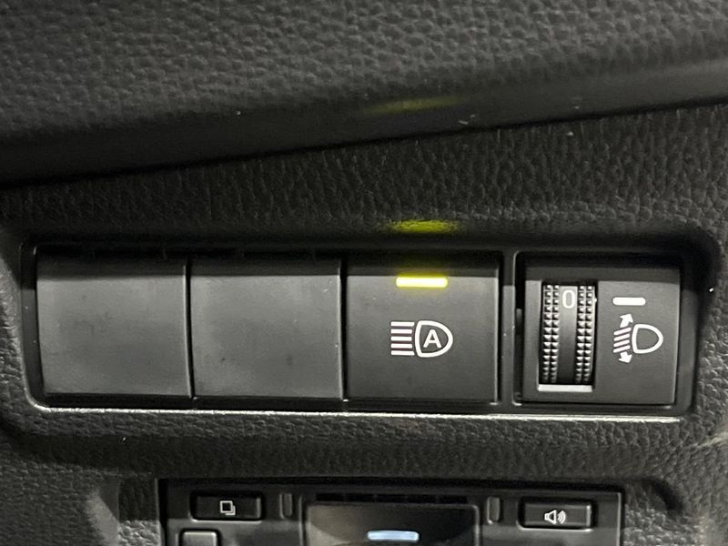 2024 Toyota Corolla Cross 6AA-ZVG13 (UW-6aa4c5572f988)[16]