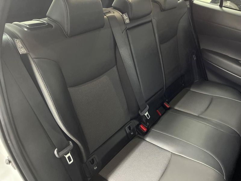 2024 Toyota Corolla Cross 6AA-ZVG13 (UW-6aa4c5572f988)[19]