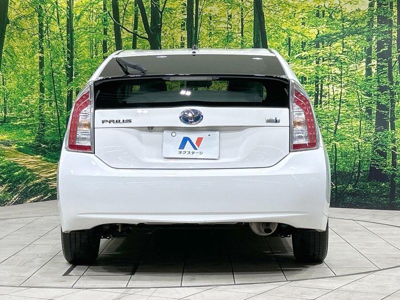 2012 Toyota Prius DAA-ZVW30 (UW-6aa4c560ee5a9)[8]