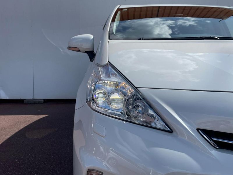 2013 Toyota Prius α DAA-ZVW41W (UW-6aa4c56a156a8)[12]