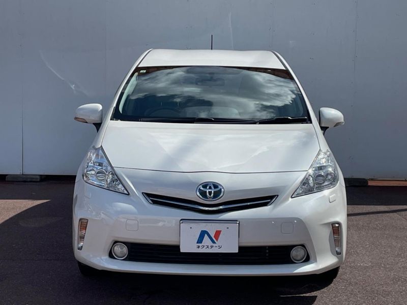 2013 Toyota Prius α DAA-ZVW41W (UW-6aa4c56a156a8)[11]