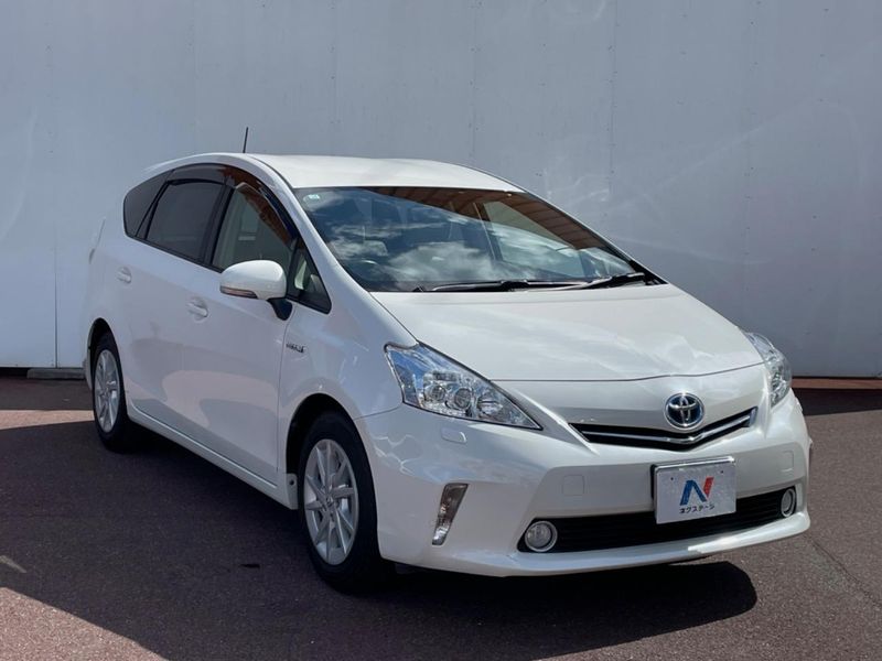 2013 Toyota Prius α DAA-ZVW41W (UW-6aa4c56a156a8)[17]