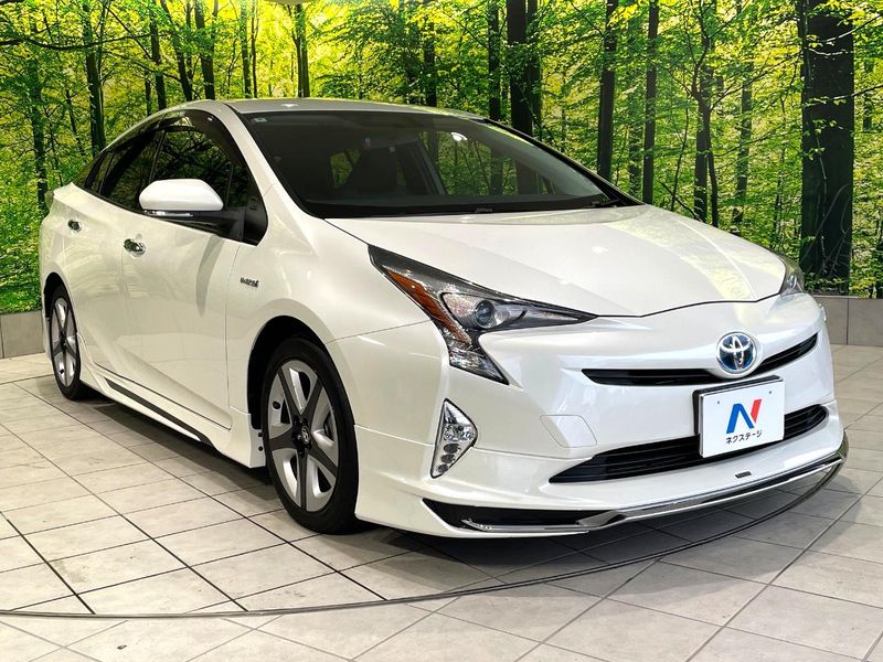 2016 Toyota Prius DAA-ZVW50 (UW-6aa4c56bb4963)[19]