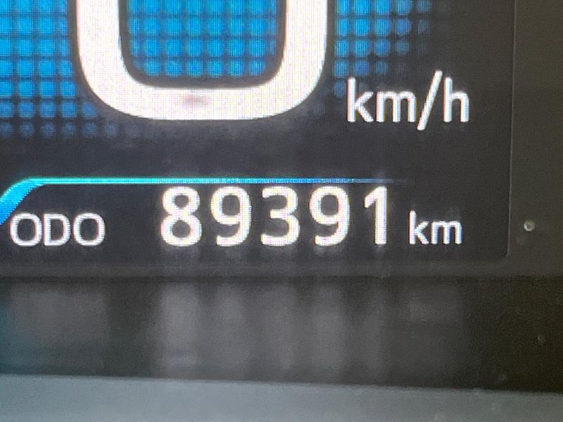2017 Toyota Prius DAA-ZVW50 (UW-6aa4c56c9cf2f)[2]