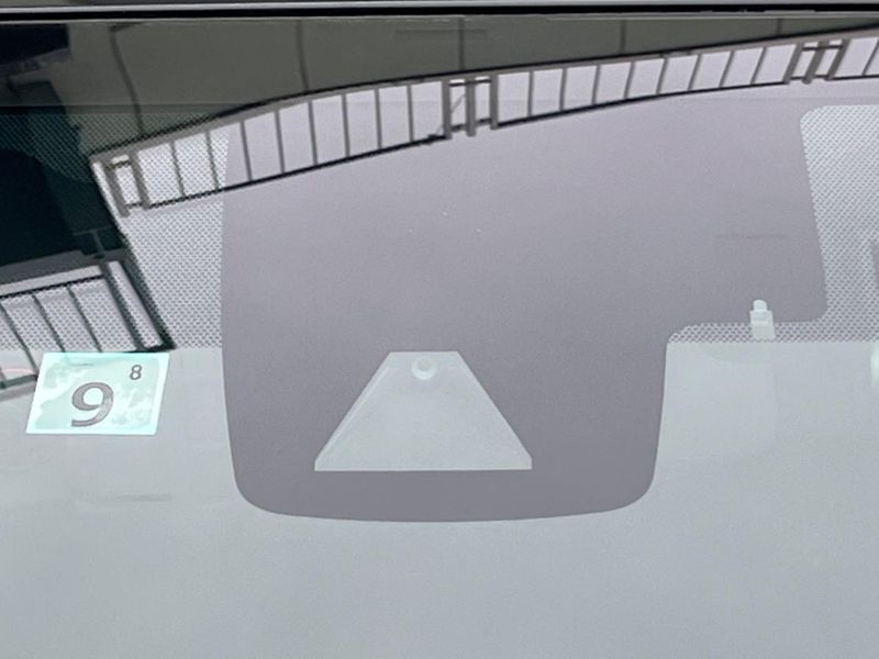 2017 Toyota Prius DAA-ZVW50 (UW-6aa4c56d58921)[12]