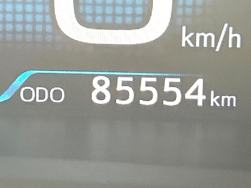 2017 Toyota Prius DAA-ZVW50 (UW-6aa4c56e202cb)[2]