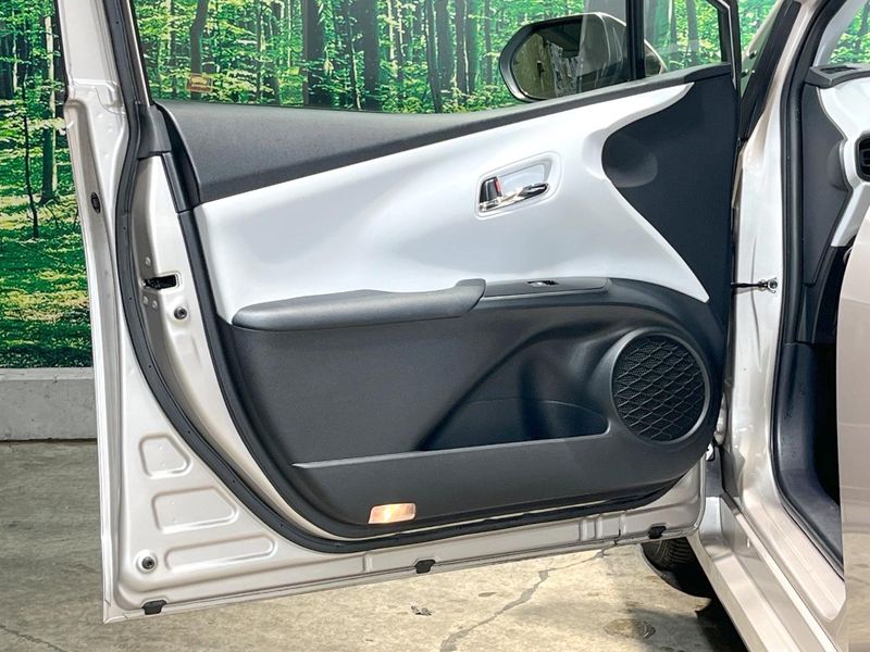 2018 Toyota Prius DAA-ZVW50 (UW-6aa4c57099e41)[7]