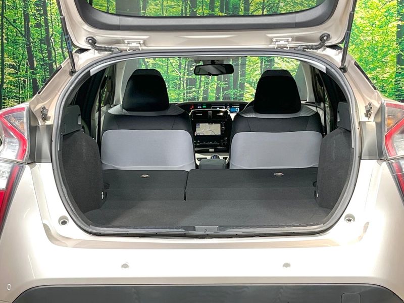2018 Toyota Prius DAA-ZVW50 (UW-6aa4c57099e41)[14]
