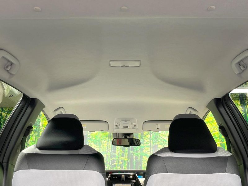 2018 Toyota Prius DAA-ZVW50 (UW-6aa4c57099e41)[16]