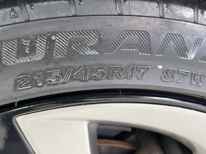 2019 Toyota Prius DAA-ZVW51 (UW-6aa4c5739d891)[4]