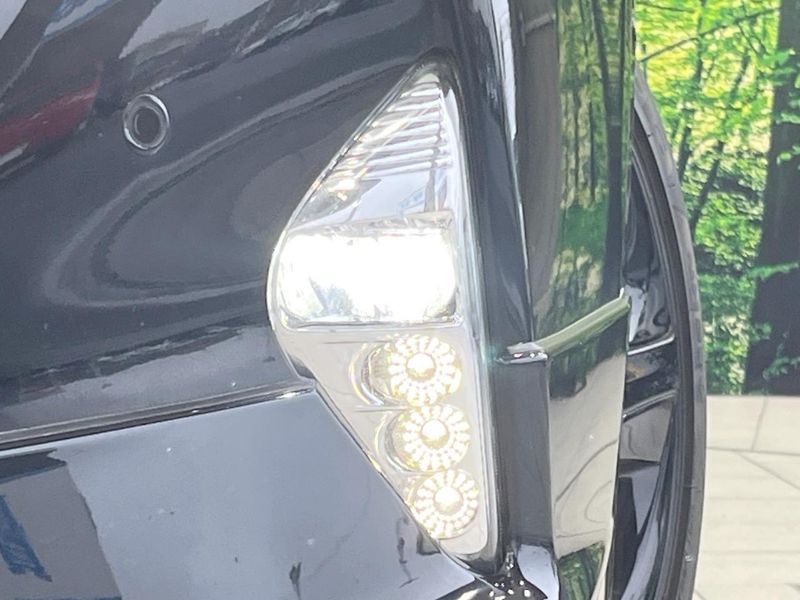 2017 Toyota Prius DAA-ZVW51 (UW-6aa4c57748ff2)[8]