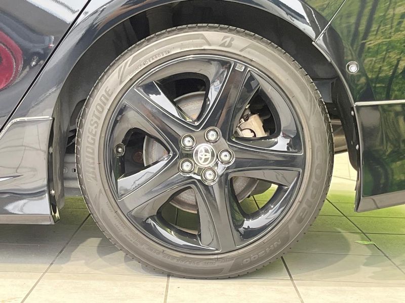 2017 Toyota Prius DAA-ZVW51 (UW-6aa4c57748ff2)[13]