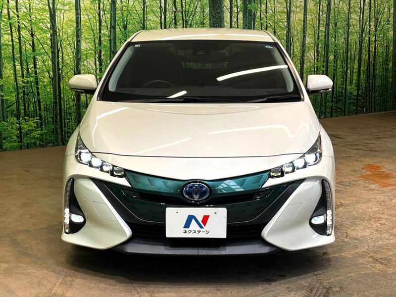 2019 Toyota Prius PHV DLA-ZVW52 (UW-6aa4c578c5486)[12]