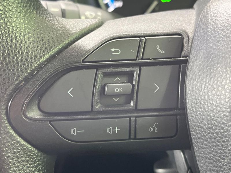 2023 Toyota Noah 6AA-ZWR90W (UW-6aa4c58d8fa3c)[21]