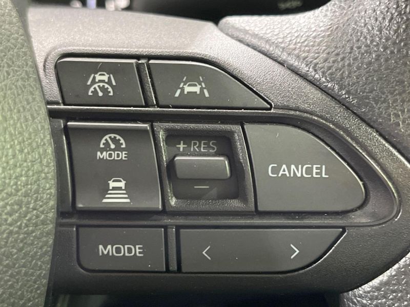 2023 Toyota Noah 6AA-ZWR90W (UW-6aa4c58d8fa3c)[22]