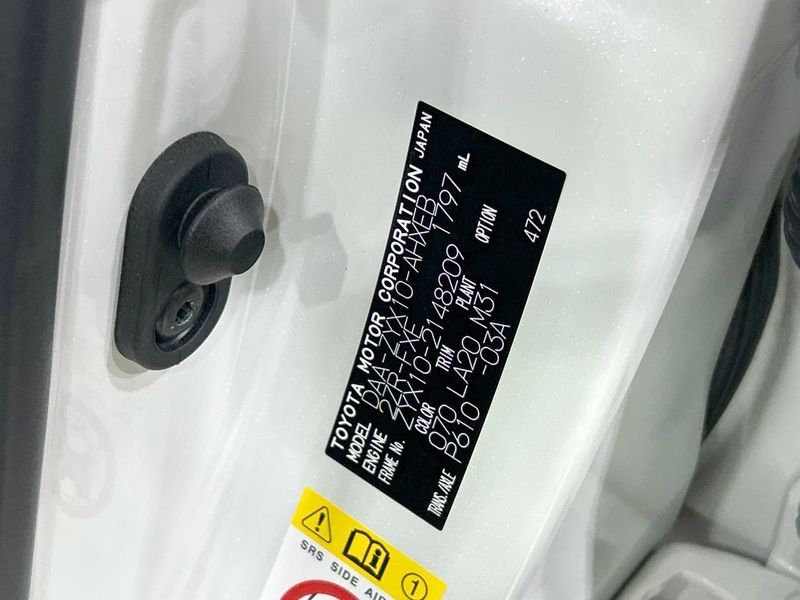 2018 Toyota C-HR DAA-ZYX10 (UW-6aa4c59a3343c)[1]