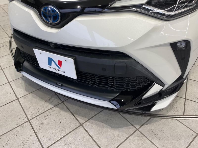 2020 Toyota C-HR 6AA-ZYX11 (UW-6aa4c59c62dc5)[14]