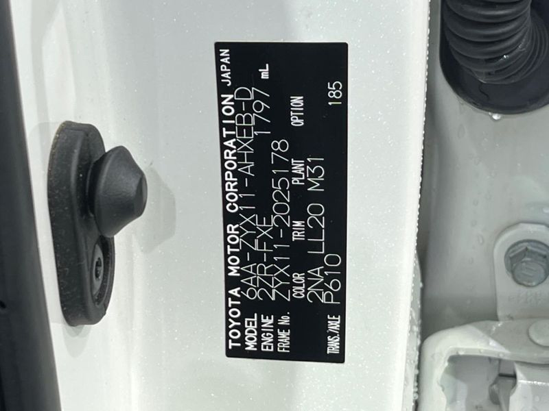 2020 Toyota C-HR 6AA-ZYX11 (UW-6aa4c59c62dc5)[1]