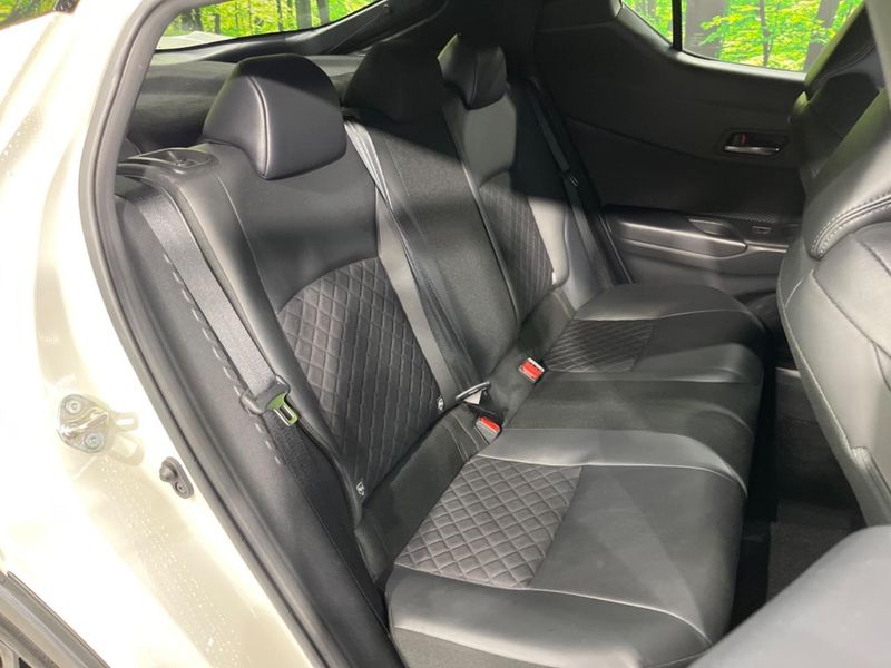 2020 Toyota C-HR 6AA-ZYX11 (UW-6aa4c59c62dc5)[28]