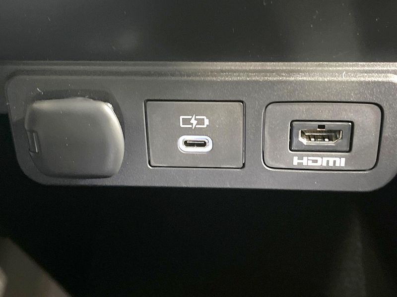 2025 Toyota Vellfire Hybrid 6AA-AAHH40W (UW-6aa6128ee2557)[26]