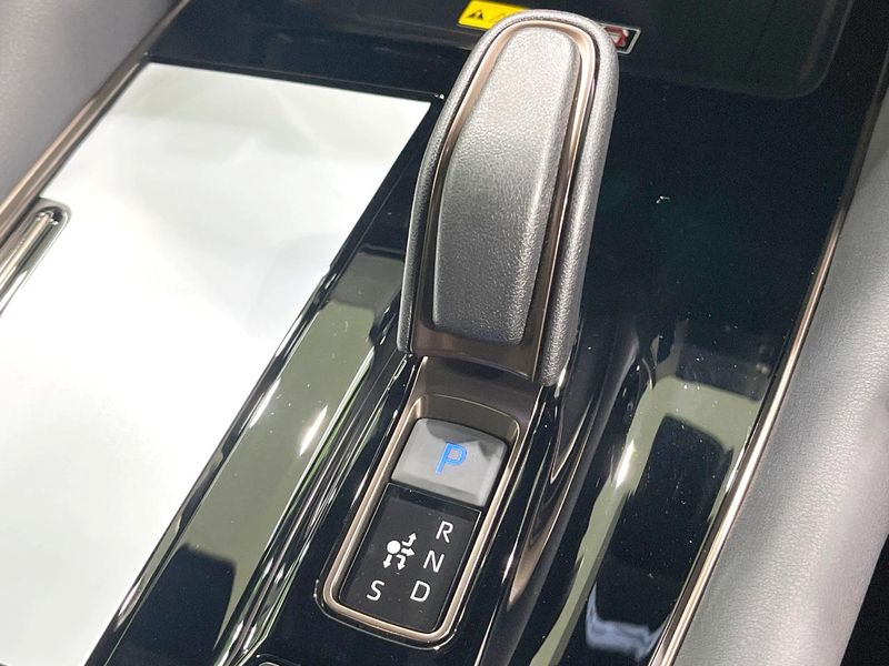 2025 Toyota Vellfire Hybrid 6AA-AAHH40W (UW-6aa6128ee2557)[14]