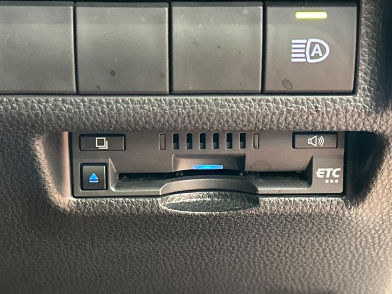 2022 Toyota RAV4 6AA-AXAH52 (UW-6aa612cd8bb7c)[6]