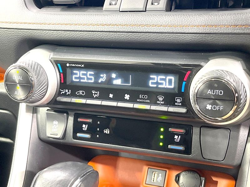 2023 Toyota RAV4 6AA-AXAH54 (UW-6aa612ce7d053)[8]
