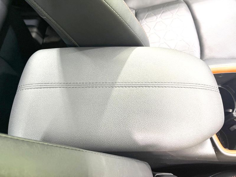 2023 Toyota RAV4 6AA-AXAH54 (UW-6aa612ce7d053)[25]
