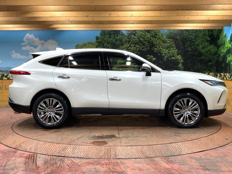 2020 Toyota Harrier Hybrid 6AA-AXUH80 (UW-6aa612d899ce2)[14]